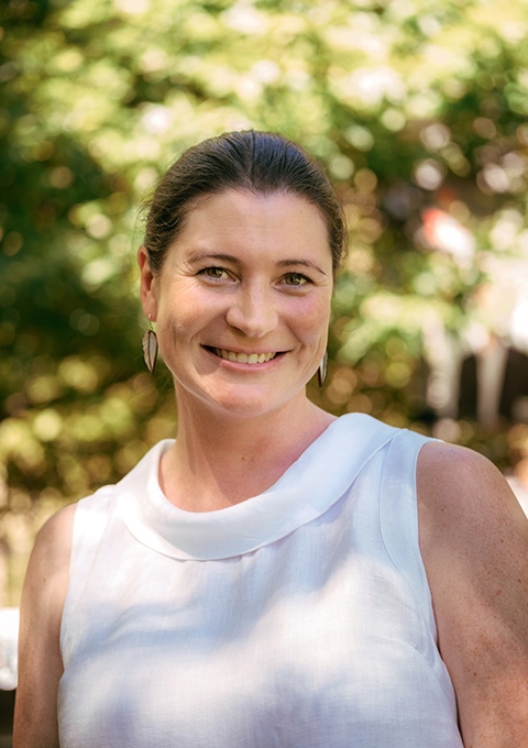 Sarah McMullen-Roach