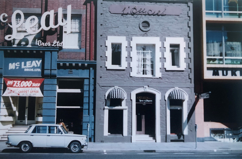 Beverley&rsquo;s L&rsquo;Officiel Boutique with a French inspired purple fa&ccedil;ade on Grenfell Street