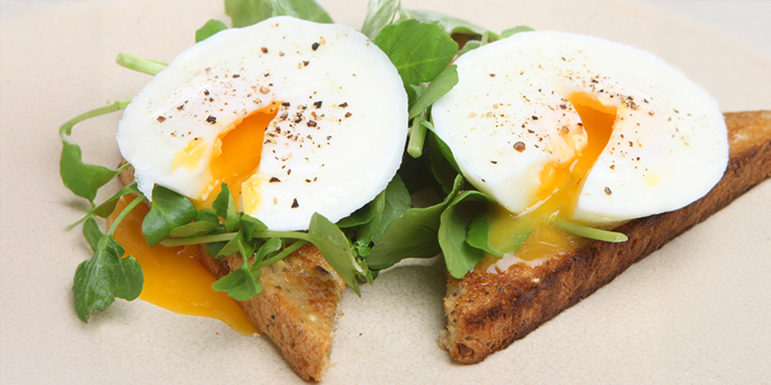 Poached eggs on toast